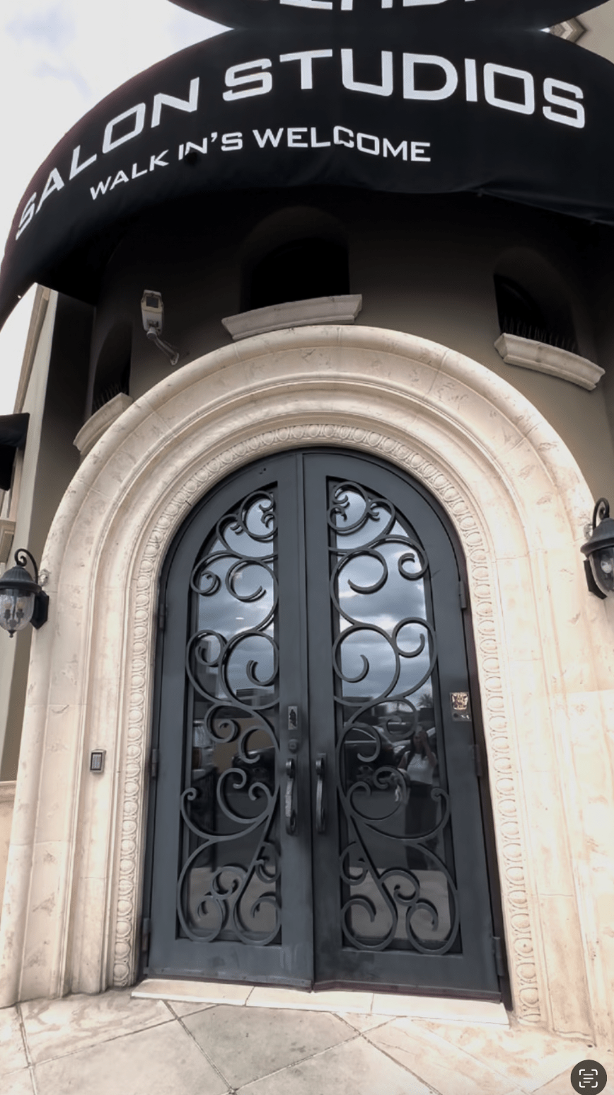 Building Entrance Suite 10